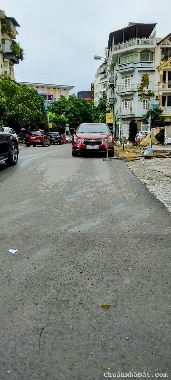 Bán 100m2 ĐẤT, vị trí tam giác vàng Lạc Long Quân, Xuân La, Võ Chí Công