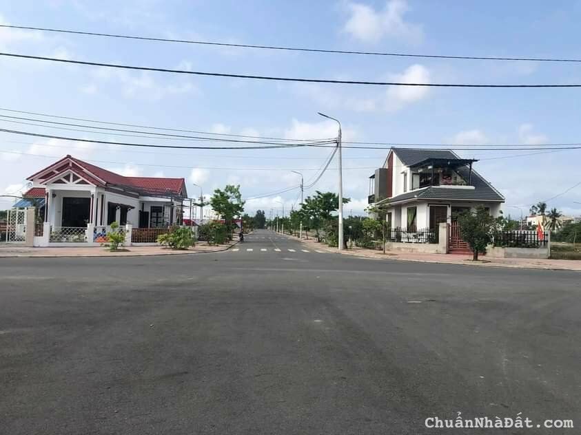 Cần đẩy gấp lô đất tại khu phố chợ Lai Nghi giá 1tỷ