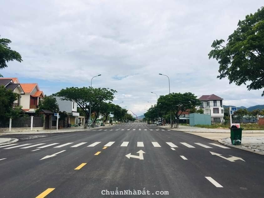 Cần đẩy gấp lô đất tại khu phố chợ Lai Nghi giá 1tỷ