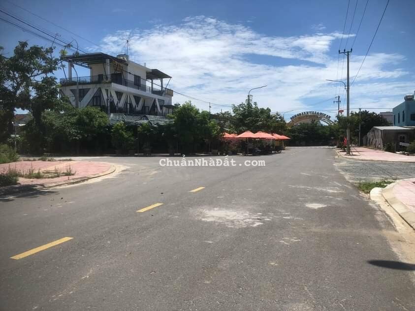 Chính Chủ cần bán lô đất cách phố cổ Hội An chỉ 5 phút di chuyển gía 1x Tỷ 