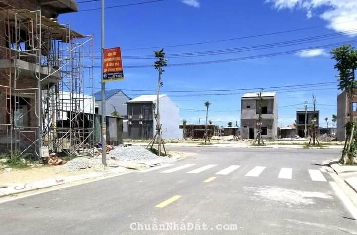 Sổ hồng sẵn sàng phân lô đất thổ cư đắc địa The Mansion Hội An