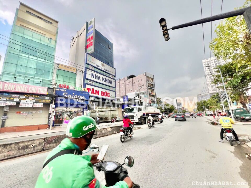 ⛵️TOÀ NHÀ 6 TẦNG 1116 HUỲNH TẤN PHÁT Q7