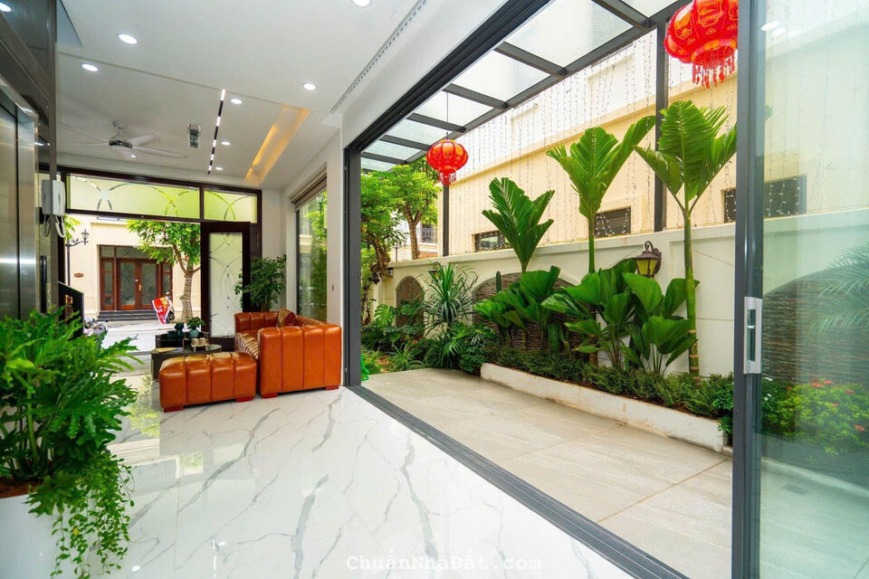 🔰🔰🔰 Mẫu nhà vườn Palm Villas vị trí giáp 10 toà chung cư Masterise Homes.  