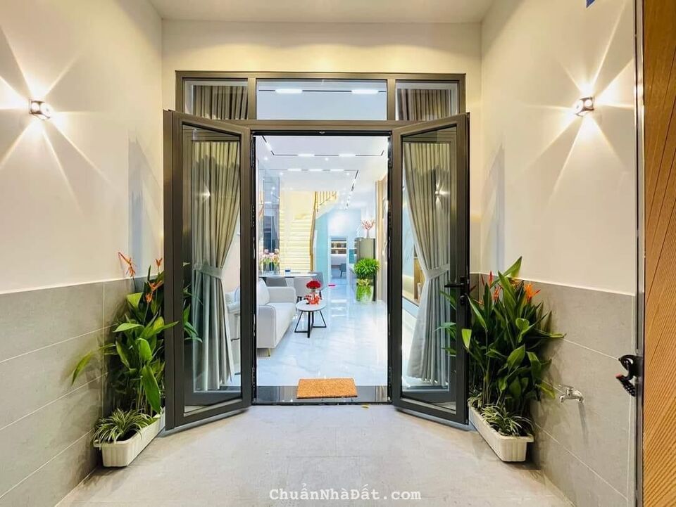 Cần bán nhà siêu đẹp 3.1m x 15m Nguyễn Văn Nghi P7 Gò Vấp