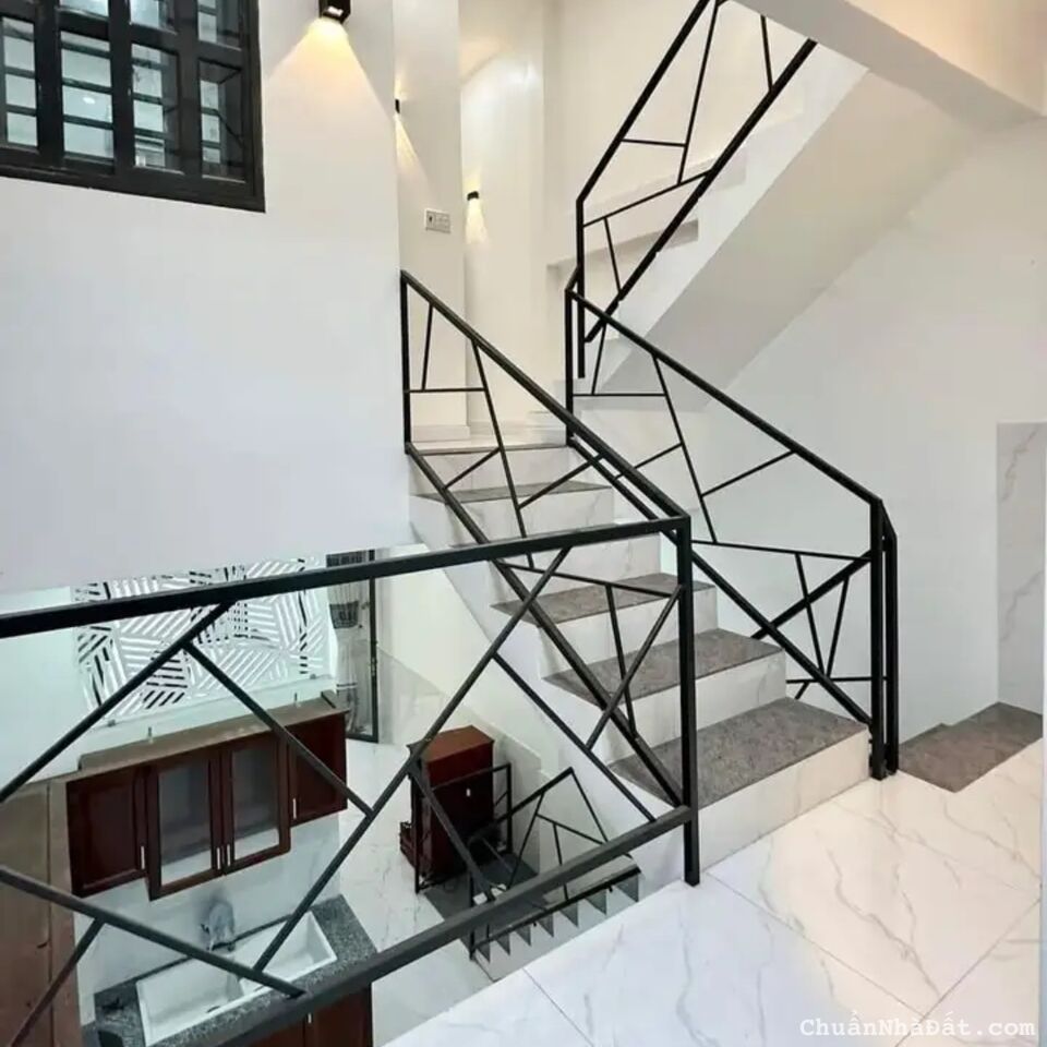 Nhà đẹp cần Bán Gấp để trả nợ 