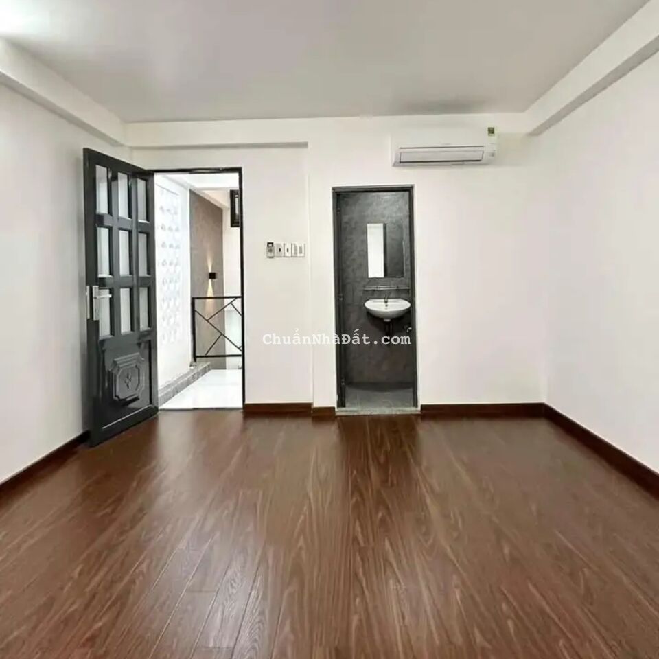 Nhà đẹp cần Bán Gấp để trả nợ 