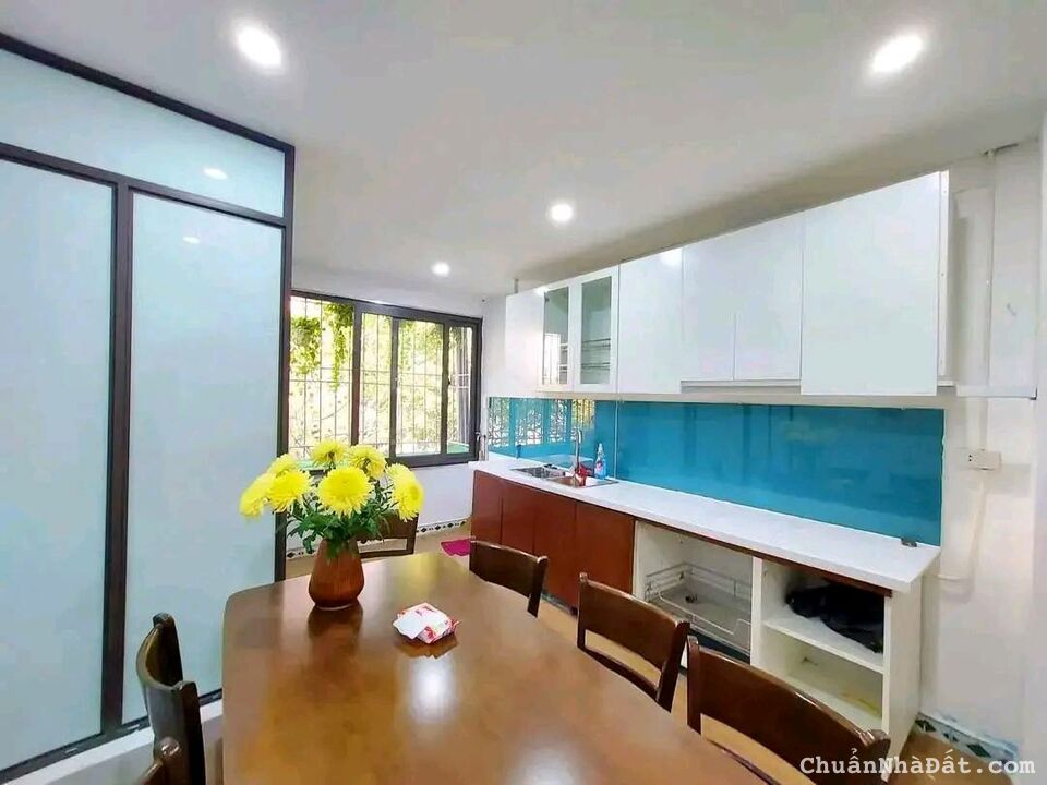 Bán Nhà Đường Hoàng Sâm, Quận Cầu Giấy, Diện Tích 34M, Mặt Tiền 4M, Gần Starlake Tây Hồ Tây. 