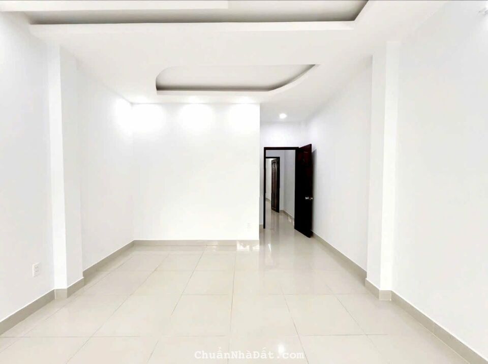 NHÀ SIÊU RẺ - MẶT TIỀN ĐS TÂN QUY 2 LẦU MỚI TOANG 