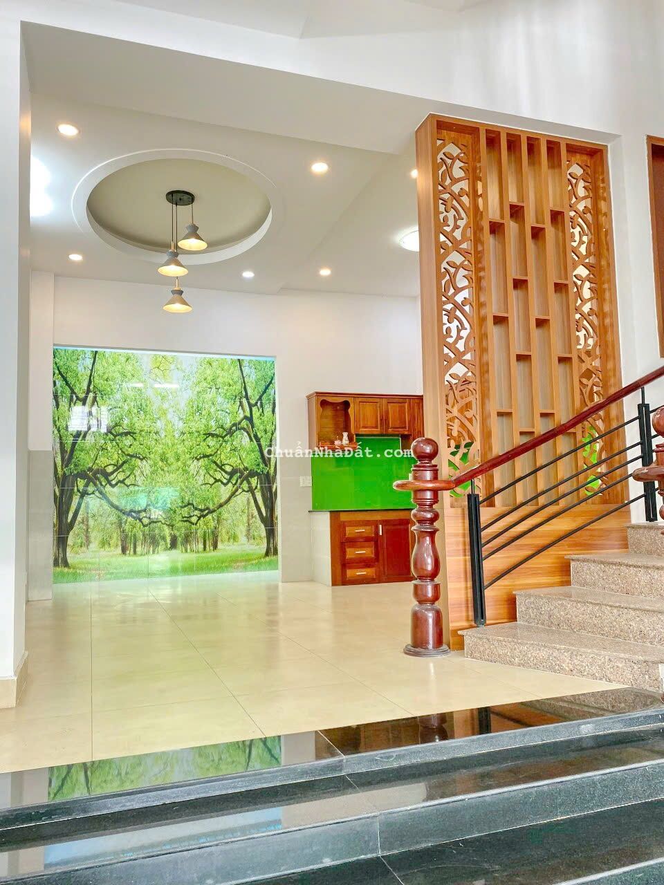 Bán nhà phố DTS 250m2 giá cực tốt Khu Công Ích, Phạm Hữu Lầu Q7