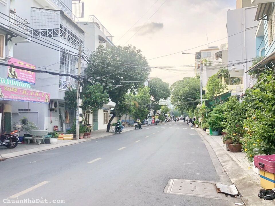 BÁN NHÀ NÁT MT ĐƯỜNG SỐ TÂN QUY QUẬN 7