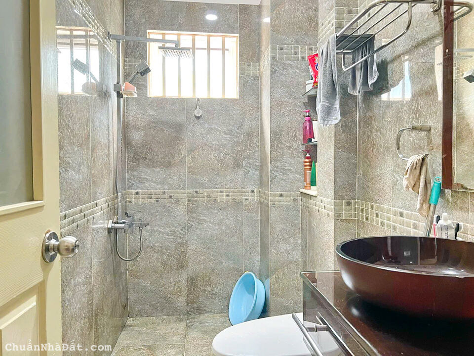 Bán nhà căn góc 2 mặt tiền ĐS KDC HimLam Q7 - Giá hấp dẫn 19 tỷ