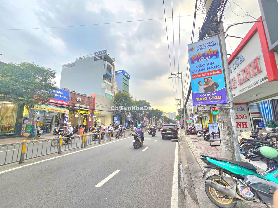 HOT - Vị trí kinh doanh 5x27 mặt tiền Nguyễn Thị Thập Q7