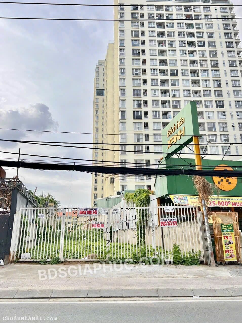 Bán lô đất 450m2 Mặt tiền Nguyễn Thị Thập Q7