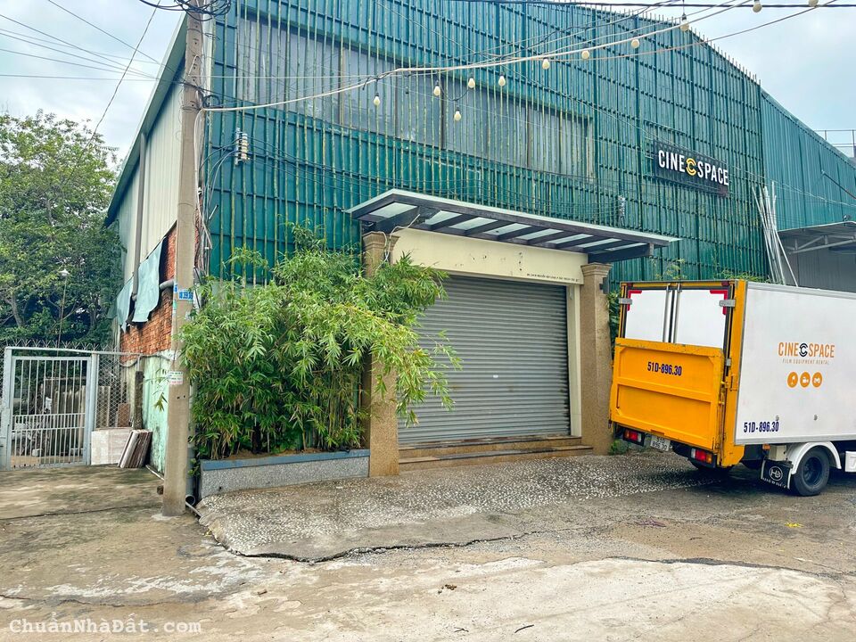  FORRENT - KHO XƯỞNG HẺM XE TẢI NGUYỄN VĂN LINH Q7