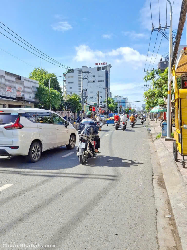 Cho thuê MT Huỳnh Tấn Phát Q7 thích hợp làm nhà hàng, bida...v.v