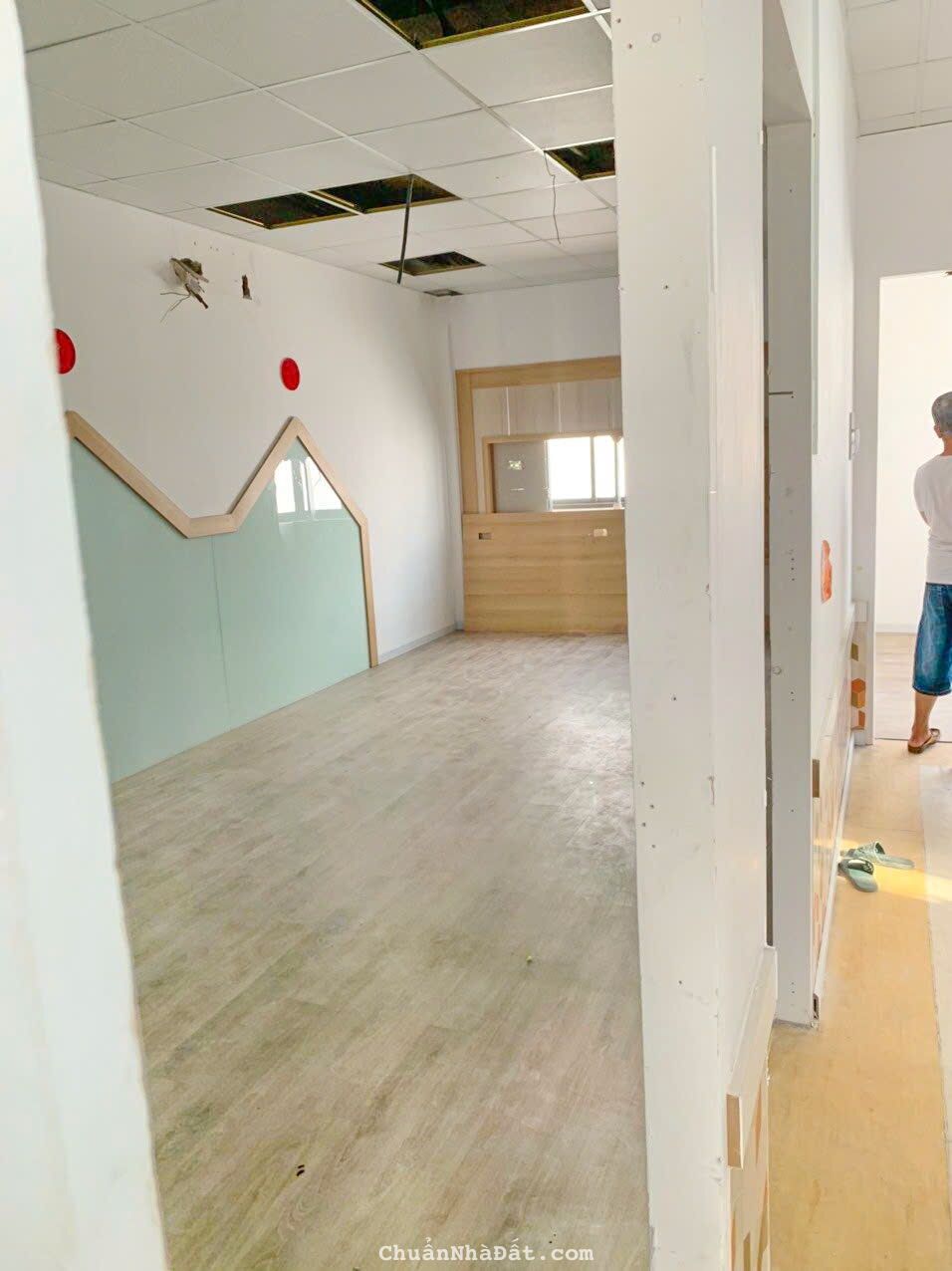 Forrent - MẶT TIỀN NGUYỄN THỊ THẬP HIMLAM 3 LẦU QUẬN 7