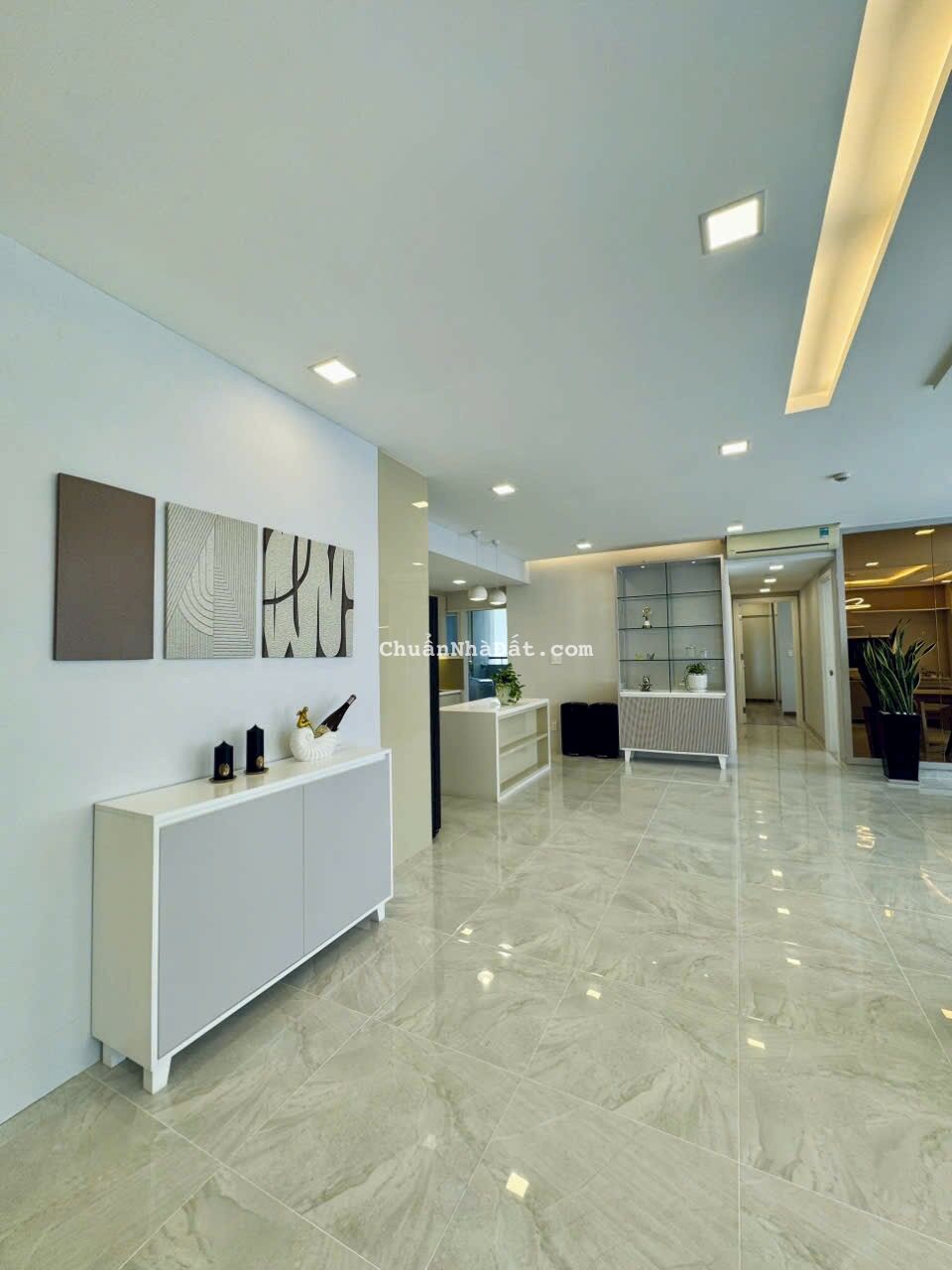 Cho thuê Hưng Phúc Premier - 3PN full NT + ô xe, 94m2,Phú Mỹ Hưng, Q7