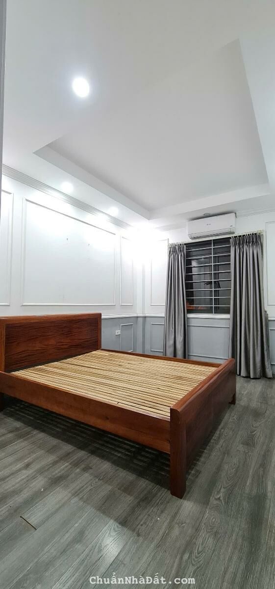 Định Công Thượng, ôtô vào nhà, ngõ thông, kinh doanh, văn phòng, nhà mới dân xây, 40m2*4 tầng . 


