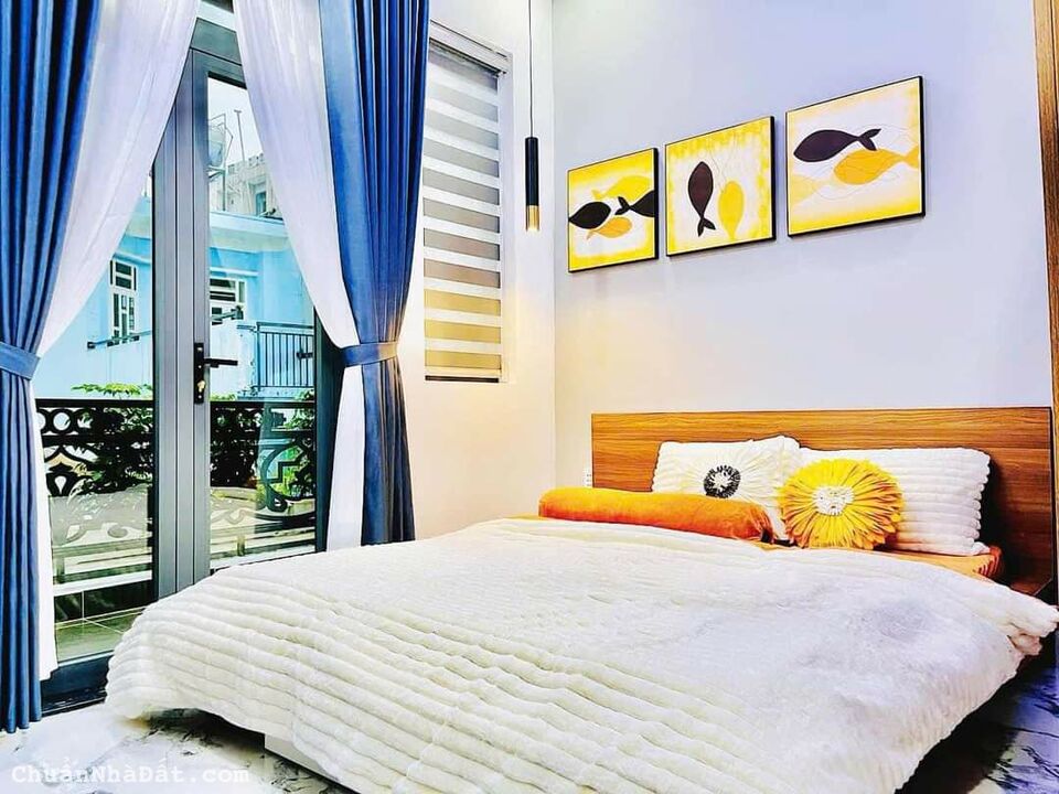 VỠ NỢ bán nhà riêng ngay chợ Gò Đen - SHR