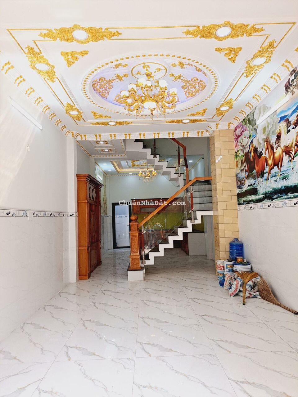 BÁN GẤP bán nhà đường 835 gần chợ Gò Đen - Giá 800 triệu