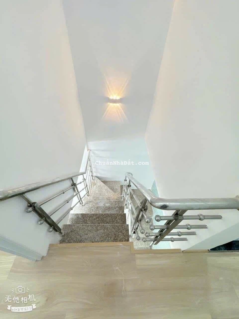 GIẢM GIÁ SỐC bán nhà đường 835 gần ngã tư Xoài Đôi - Giá 1ty320 SHR