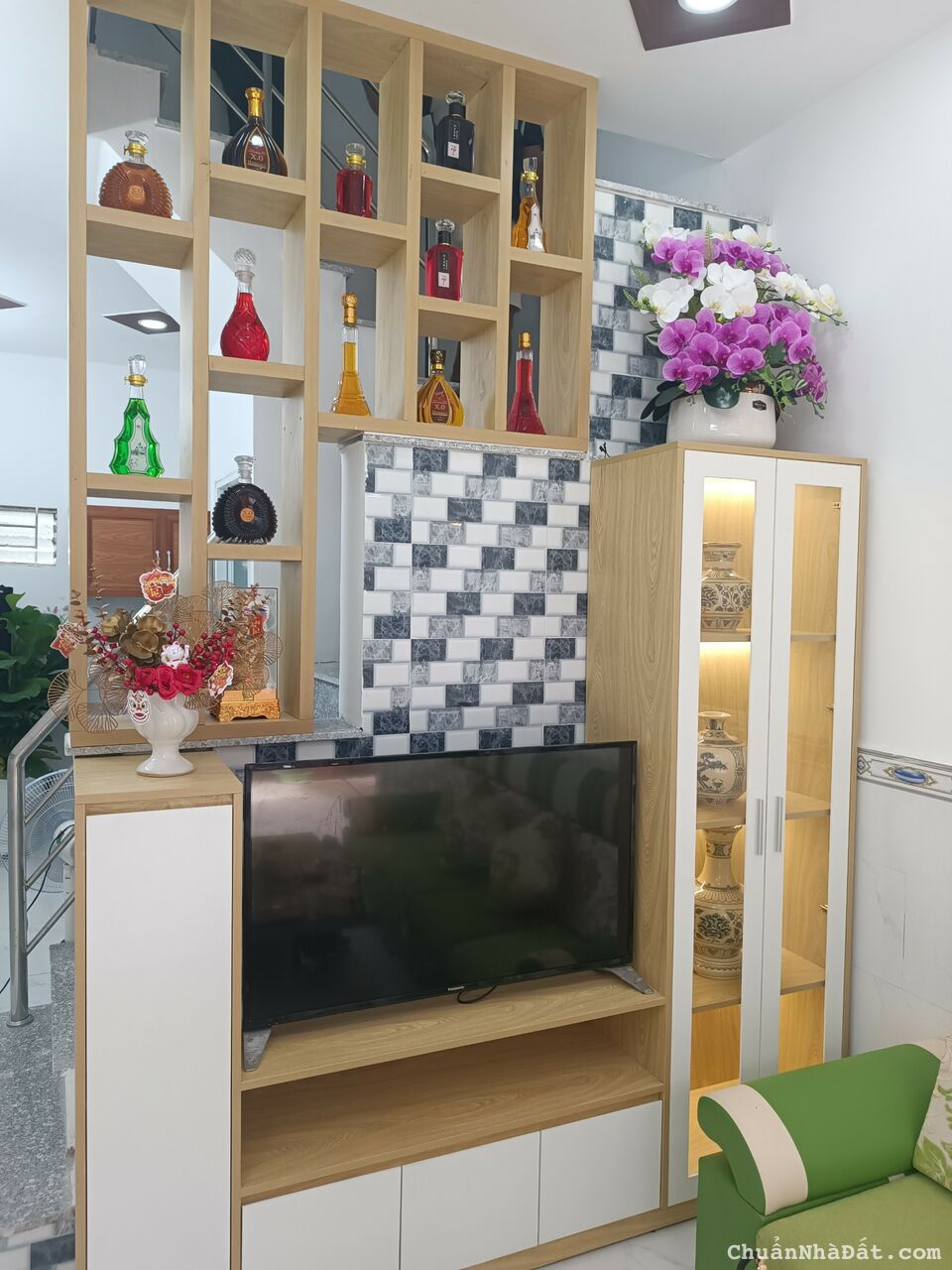 ĐÁO HẠN bán nhà  gần chợ Bình Chánh - Giá 850 triệu