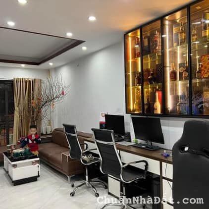 Bán nhà Đại La Hai Bà Trưng mặt ngõ KD vỉa hè ô tô đỗ cửa 55m 6T 5m 14.5 tỷ LH 0865366599 