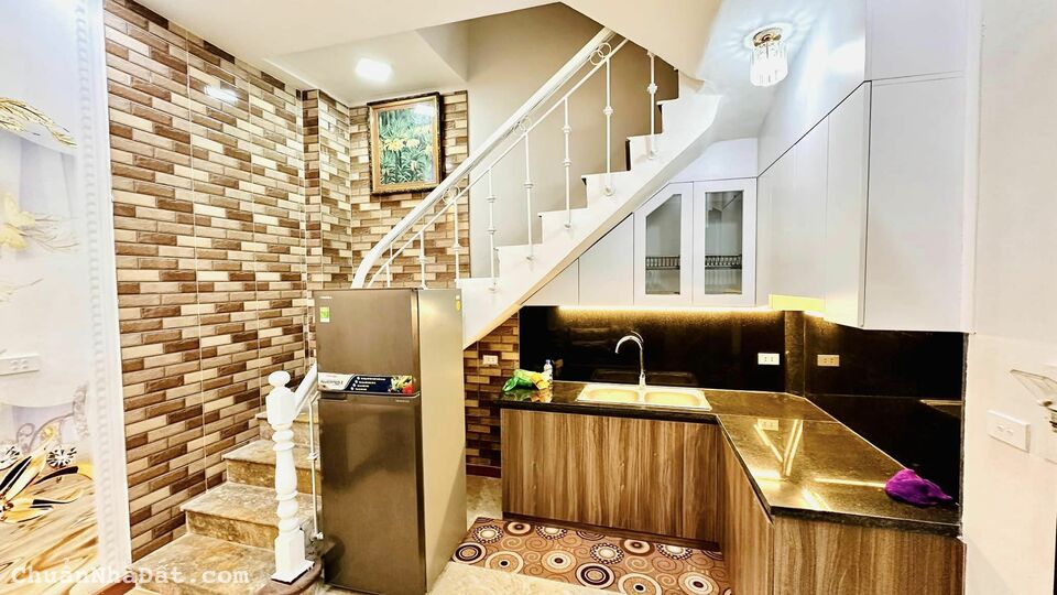  Bán nhà ngõ An Sơn Hai Bà Trưng mặt ngõ ngõ nông gần phố KD 25m 4T 5m 2.5 tỷ LH 0865366599