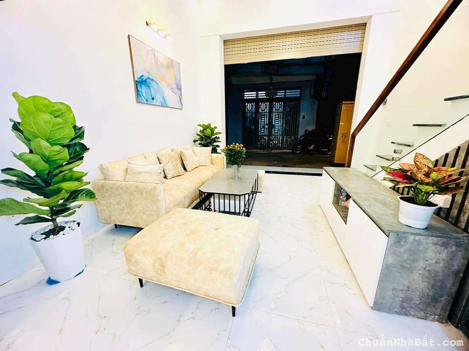 Bán nhà Kim Ngưu Hai Bà Trưng nhà siêu đẹp ngõ to gần phố  40m 5T MT 5m 4 tỷ LH 0865366599