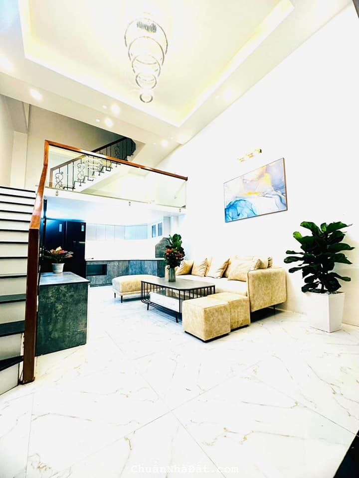 Bán nhà Kim Ngưu Hai Bà Trưng nhà siêu đẹp ngõ to gần phố  40m 5T MT 5m 4 tỷ LH 0865366599