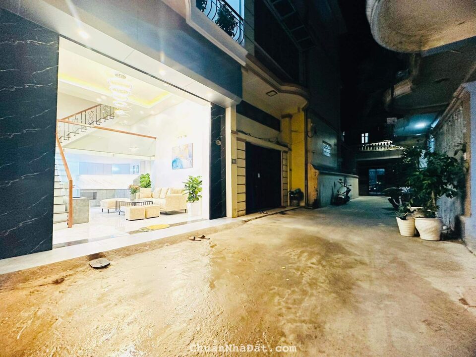 Bán nhà Kim Ngưu Hai Bà Trưng nhà siêu đẹp ngõ to gần phố  40m 5T MT 5m 4 tỷ LH 0865366599