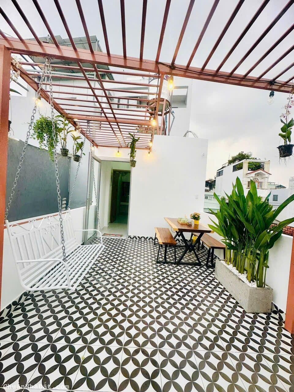 Nhà HXH Lý Thường Kiệt, P7, Tân Bình. DT 42m2, trệt - lầu. Giá 2 tỷ 050. Gần chợ Tân Bình