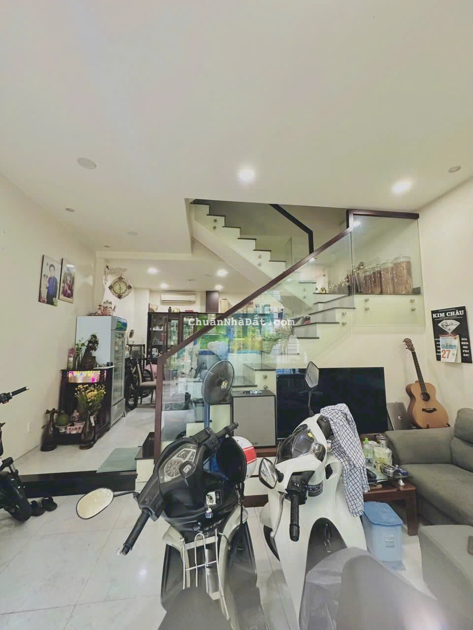 Nhà Lê Hồng Phong, P2, Q5. DT 41m2, trệt - 3 lầu. Giá 2 tỷ 200. Gần Đại học Sài Gòn Nhà Lê Hồng Phong, P2, Q5. DT 41m2, trệt - 3 lầu. Giá 2 tỷ 200. Gần Đại học Sài Gòn