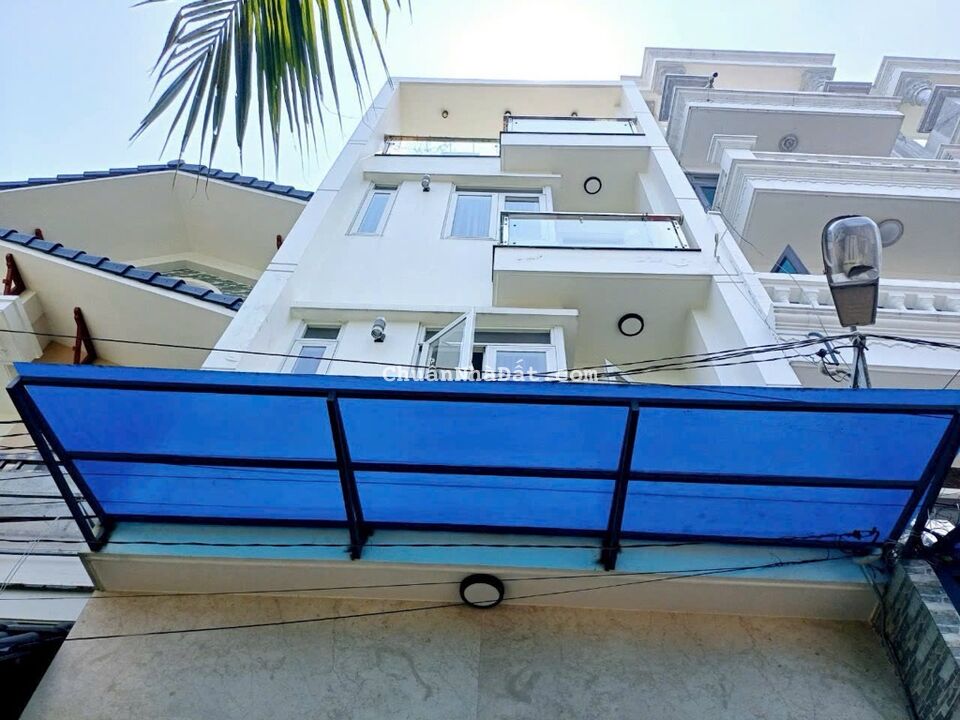 Bán nhà Riêng 4 Tầng, HXH Ngủ Trong Nhà, Ngay EMART, P.12 GV 47M2, Sổ Đẹp A4. Chỉ 5.8 Tỷ., ,