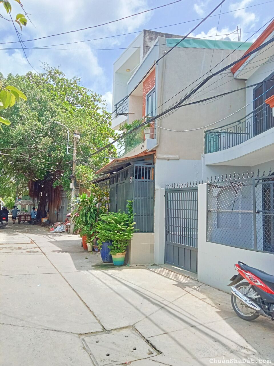 Bán Nhà Bình Tân Giáp Tân Phú HXH Thông 60m² 2 Tầng Giá Chỉ Nhỉnh 3 Tỷ 