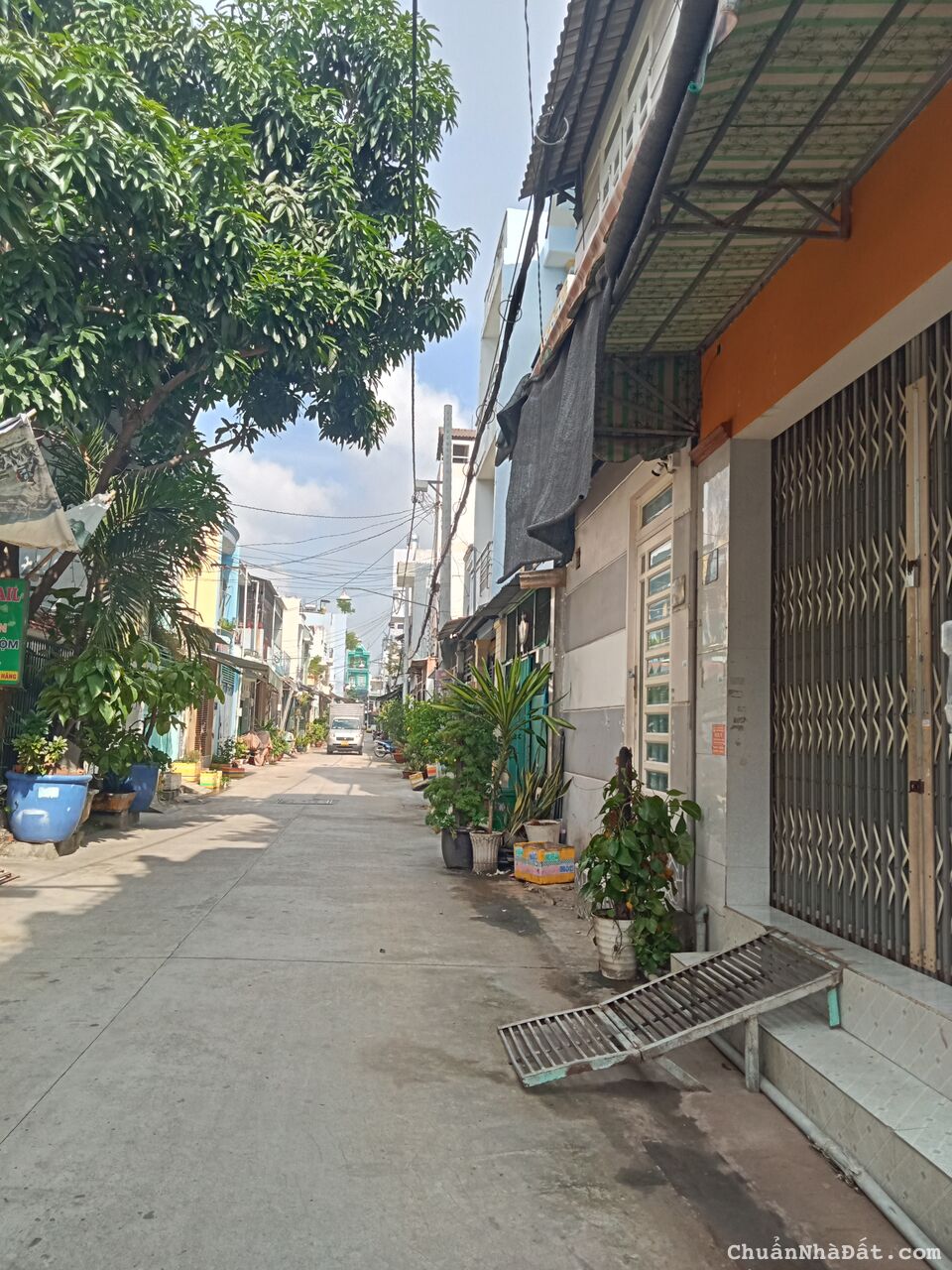 Bán Nhà 1/ Tân Kỳ Tân Quý. HXH Tránh 2 Tầng Giá Chỉ Hơn 2 Tỷ TL Tốt 