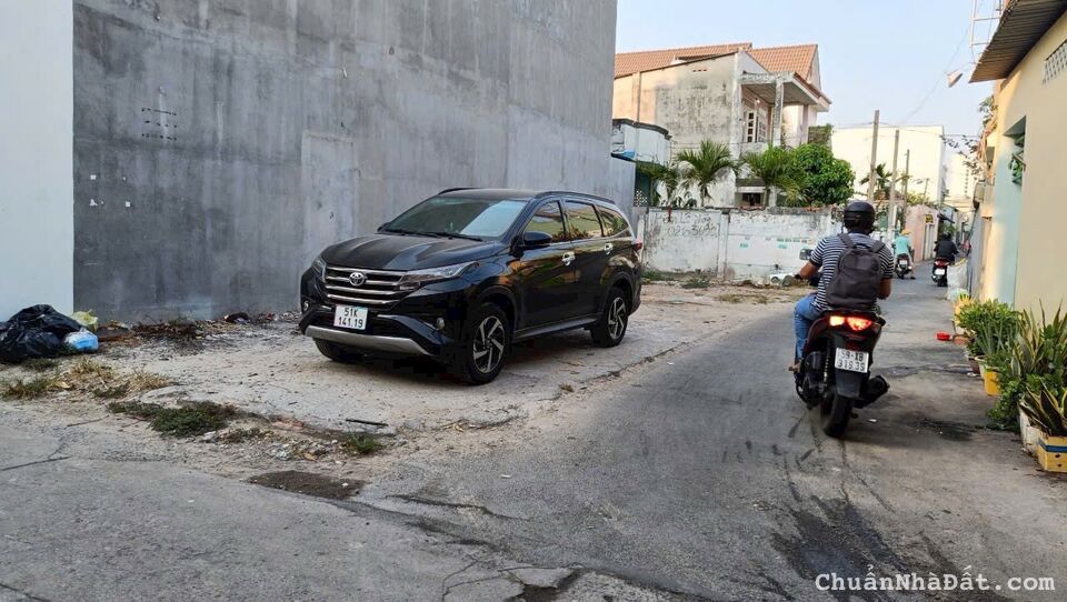 Bán Lô Đất 2MT hẻm Oto thông, kế bên Nhà Thờ Tam Hà-Tam Phú Bán Lô Đất 2MT hẻm Oto thông, kế bên Nhà Thờ Tam Hà-Tam Phú