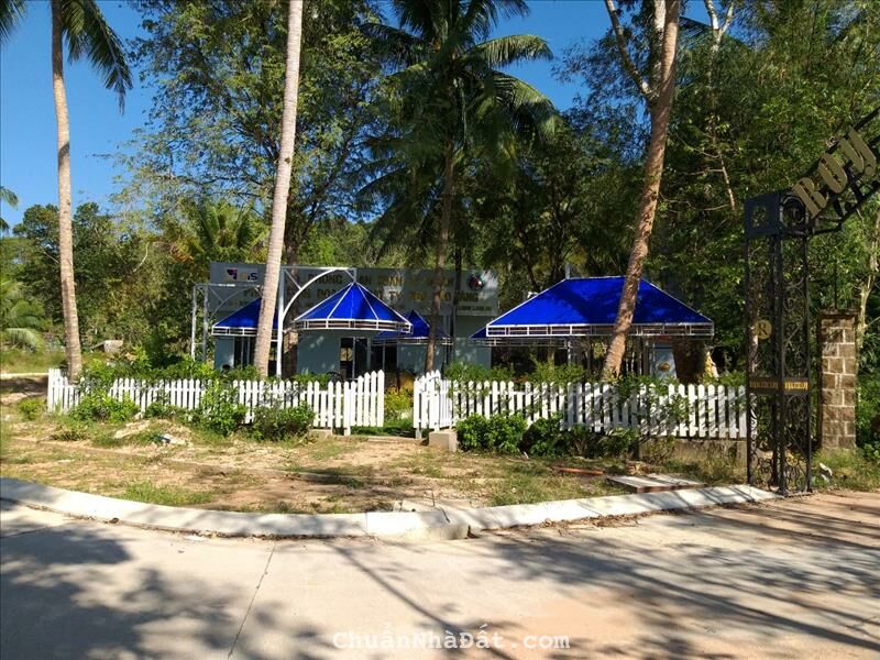 SIÊU PHẨM ĐẤT VƯỜN THỊ TRẤN DẦU TIẾNG