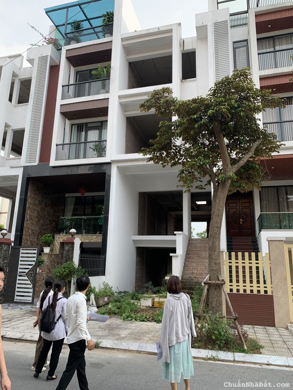 Cơ Hội Sở Hữu Nhà Đất 5 Tầng Gia Cẩm Việt Trì Chỉ Với 5 Tỷ