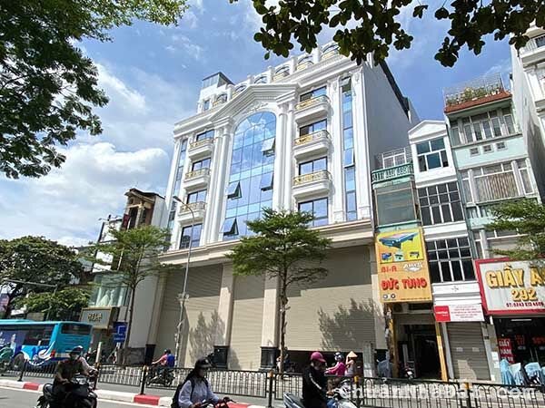 Bán Tòa VP VIP 9 Tầng Mặt Phố Tôn Đức Thăng. Đang cho thuê 1,2 tỷ/tháng. DT 550m2. Giá 430 TỶ