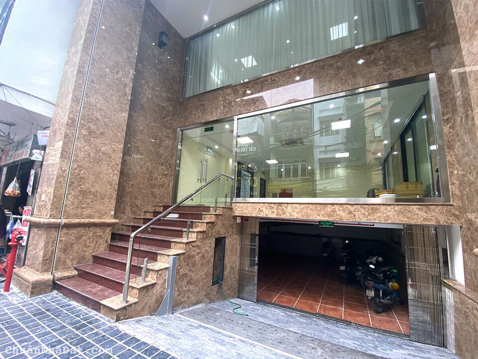 Bán Gấp Tòa VP 9 Tầng Xây Mới Mặt Phố Vũ Tông Phan. Vị Trí Lô Góc 3 Mặt Tiền .DT 116m2. Giá 63 TỶ Bán Gấp Tòa VP 9 Tầng Xây Mới Mặt Phố Vũ Tông Phan. Vị Trí Lô Góc 3 Mặt Tiền .DT 116m2. Giá 63 TỶ