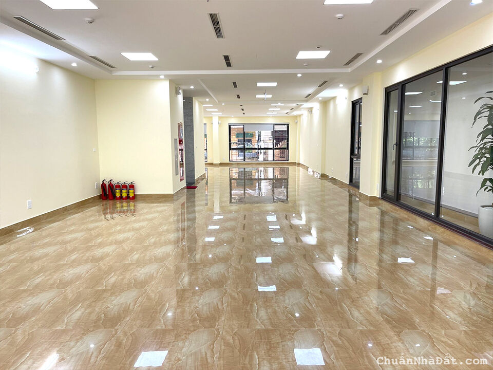 Bán Tòa VP 8 Tầng 2 Mặt Phố Quang Trung – Lý Thường Kiệt. Vị Trí Đắc Địa .DT 216m2.Giá 105 TỶ