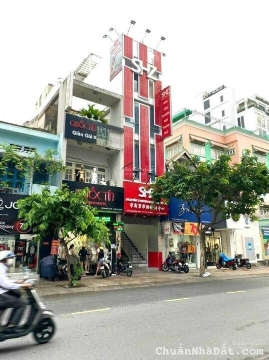 Bán nhà MT 104 Hồ Bá Phấn, KP 10, Phường Phước Long A, Tp. Thủ đức. Có Hẻm sau lưng = 6m.