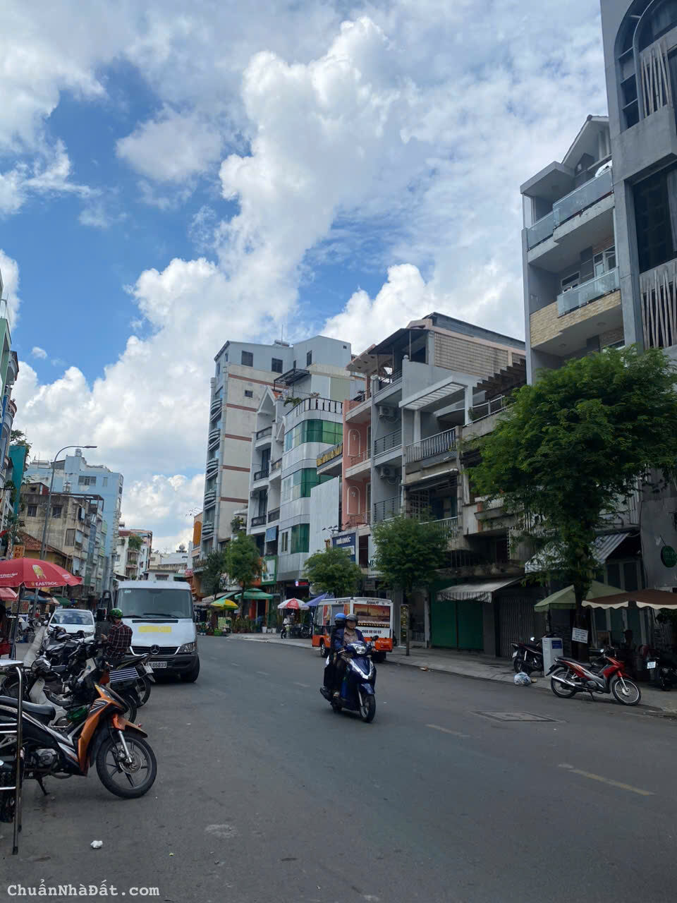 Bán nhà mặt tiền 6 tầng Khánh Hội, Phường 2 , Quận 4, giá 32 tỷ 