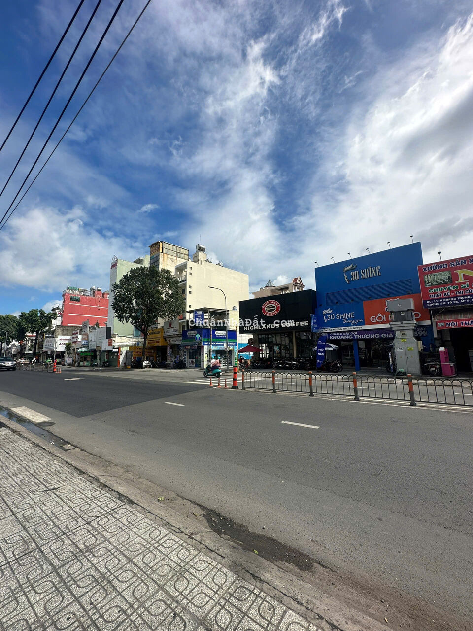 ĐỊA CHỈ NHÀ: 101 Ung Văn Khiêm, Phường 25, Quận Bình Thạnh