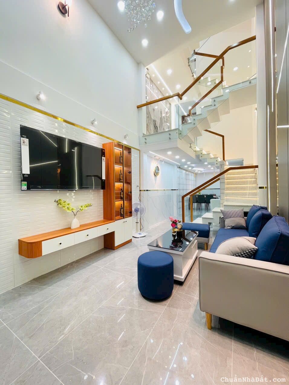 Mua cho thuê liền 22tr/ tháng căn 50,7m2 giá 2 tỷ 850 triệu đường Nhiêu Tứ, phường 7, Phú Nhuận.