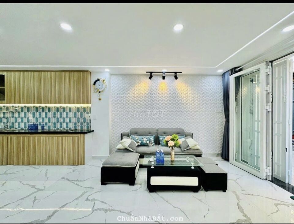 Hẻm trước nhà 4,5m căn 29,4m2 giá 2 tỷ 050 triệu đường Trương Quốc Dung, phường 10, Phú Nhuận.