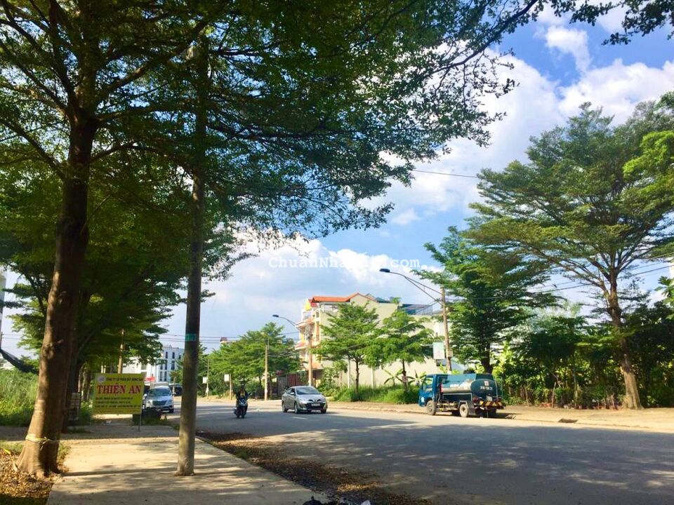 Duy nhất lô đất đẹp tại khu dân cư Dương Đình Hội phường Phước Long B, TP Thủ Đức, với DT 85m2 giá 