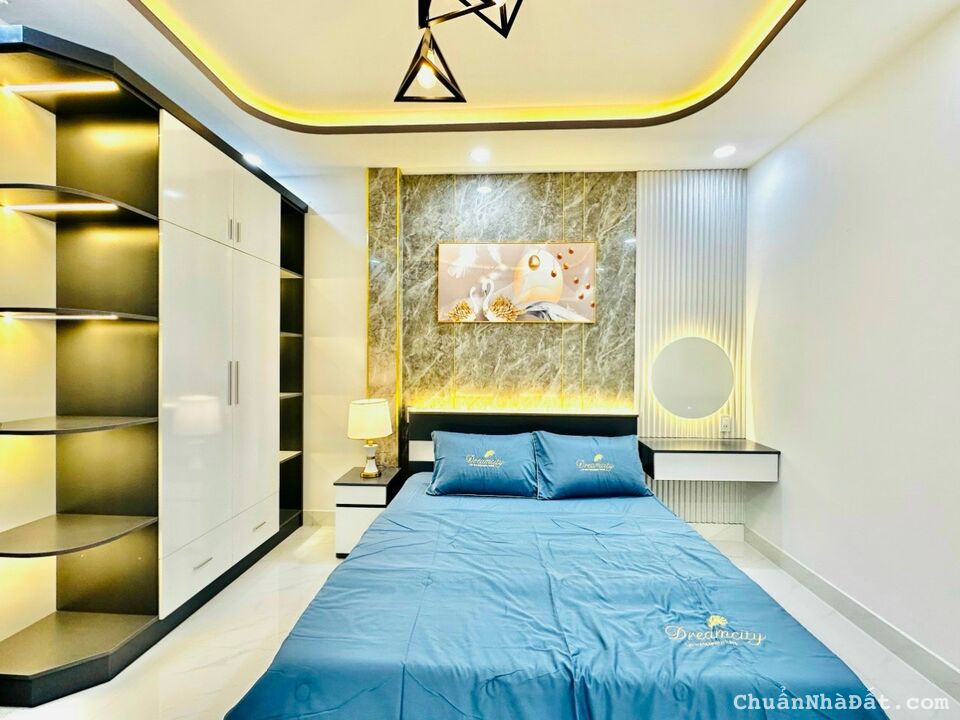 Chỉ 1 tỷ 950 triệu căn 31,2m2 đường Nguyễn Trọng Tuyển, phường 8, Phú Nhuận.