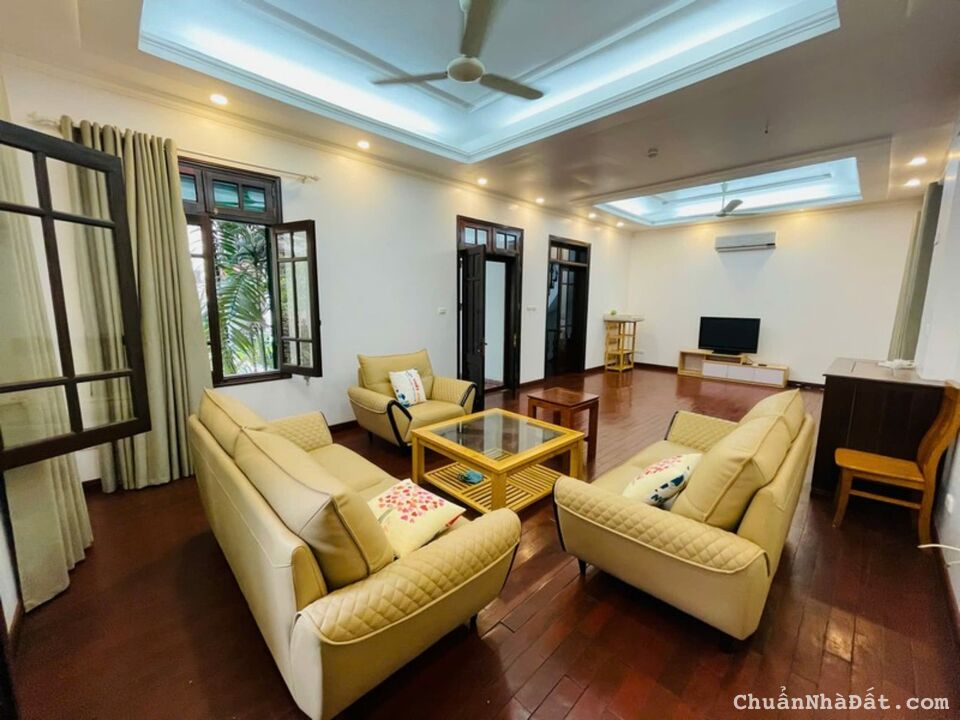 Biệt thự đẹp Quảng An, quận Tây Hồ. Gara ô tô, sân vườn, Siêu đẹp. Dt 161m*4t, Mt 14m, 51 Tỷ